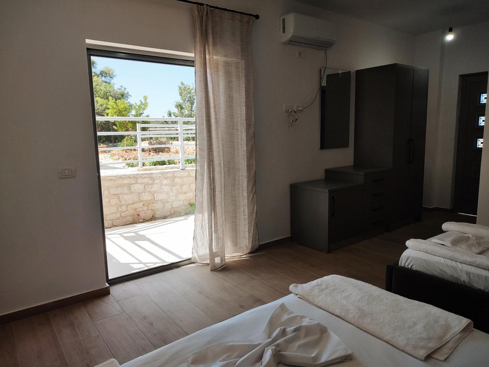Petros Rooms Himare Kamer foto