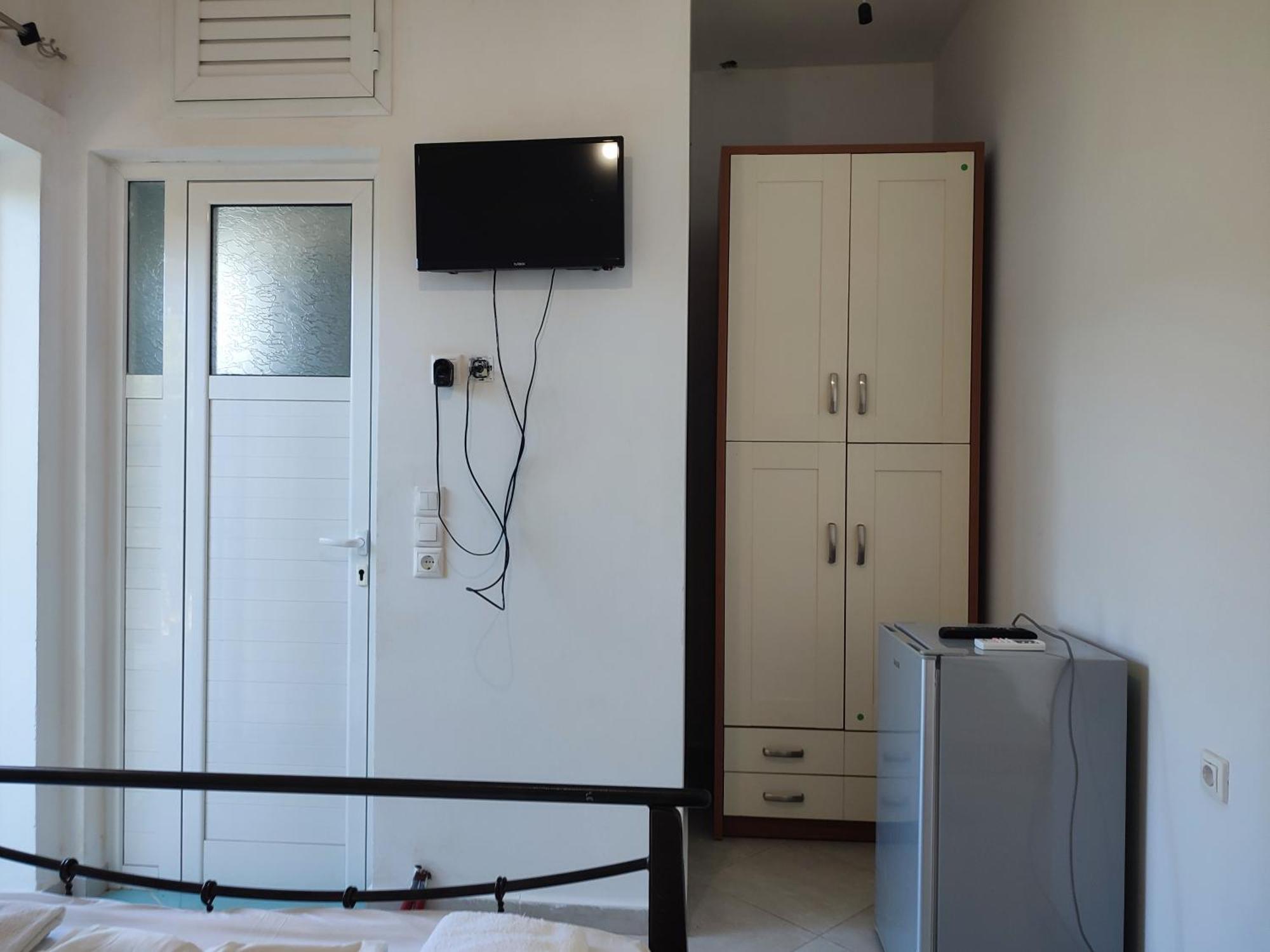 Petros Rooms Himare Kamer foto