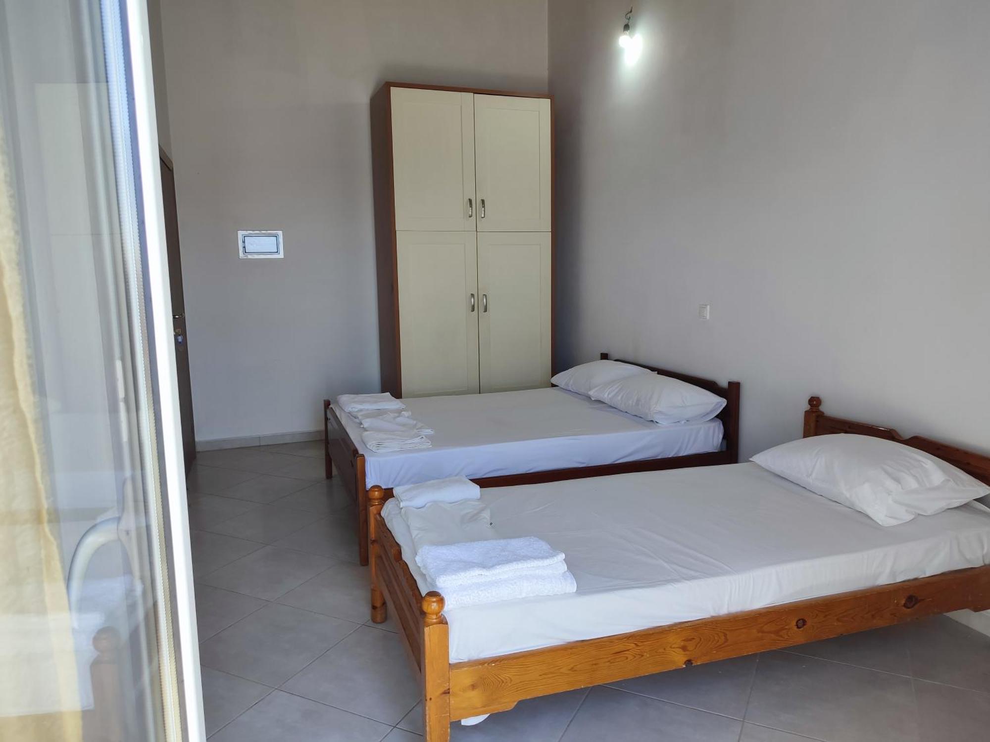 Petros Rooms Himare Kamer foto